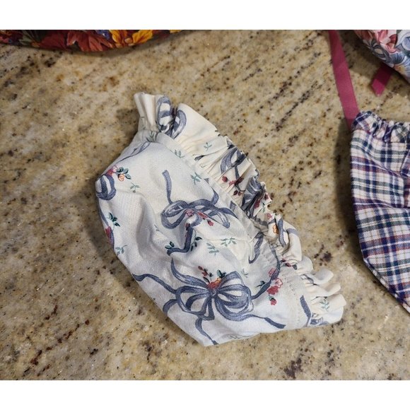 Lot of 5 Longaberger Basket Liners. Floral Stripe Plaid Bows Assorted Sizes - Picture 3 of 9